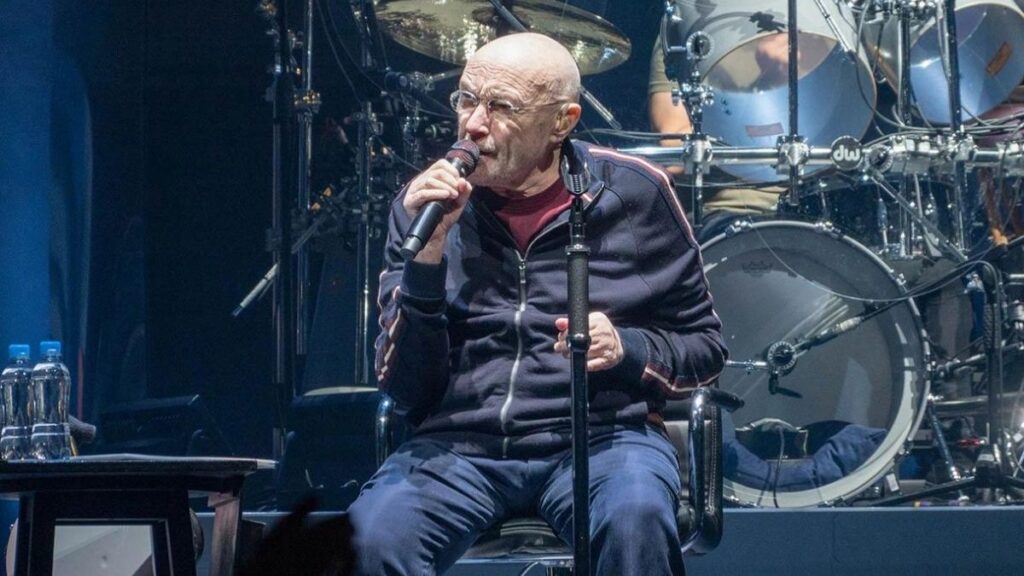 Phil Collins, la malattia peggiora, ormai è immobile! imusicfun Phil Collins, la malattia peggiora, ormai è immobile! imusicfun