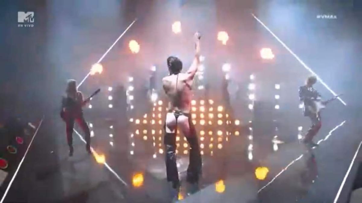 Maneskin censura
