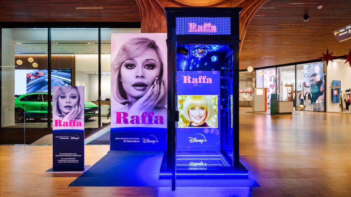 Raffaella Carrà Installazione