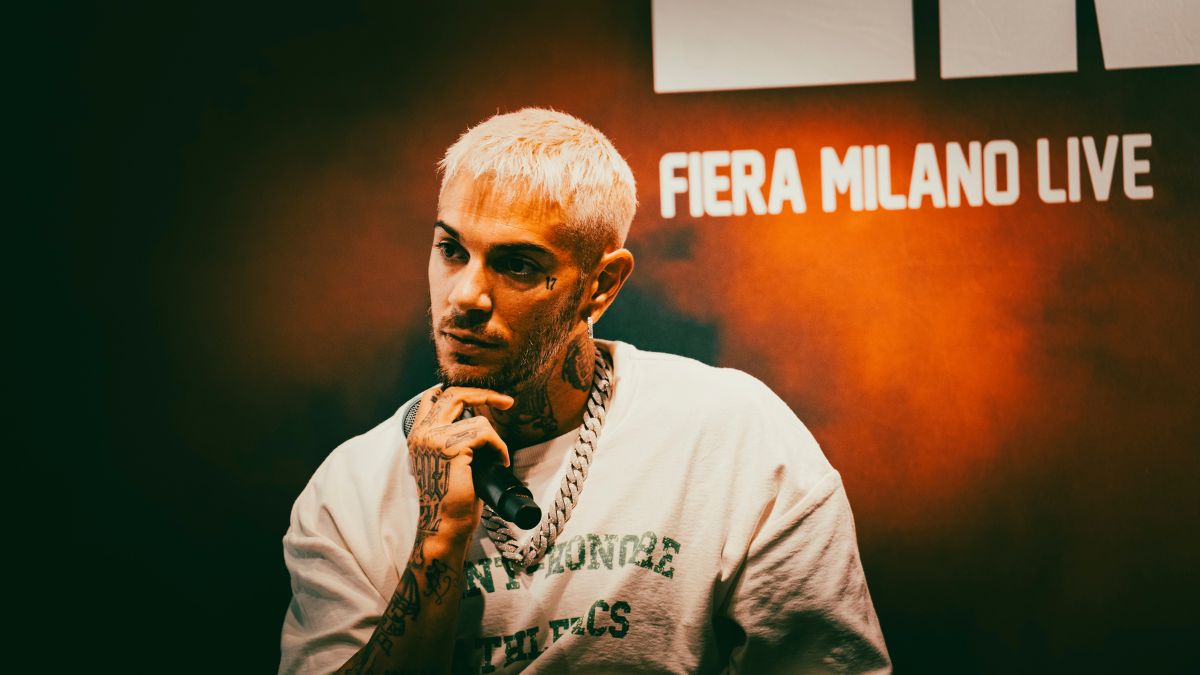 Emis Killa EM15