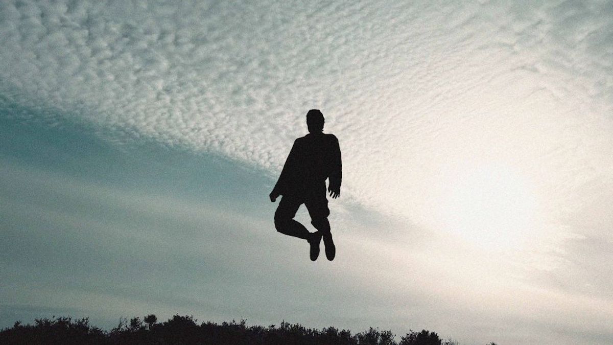 Kasabian Hippie_Sunshine_FINAL_b