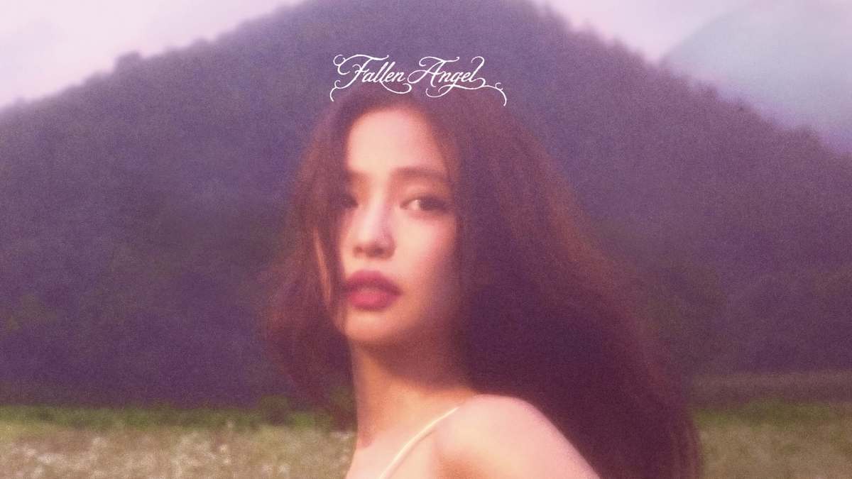 JENNIE